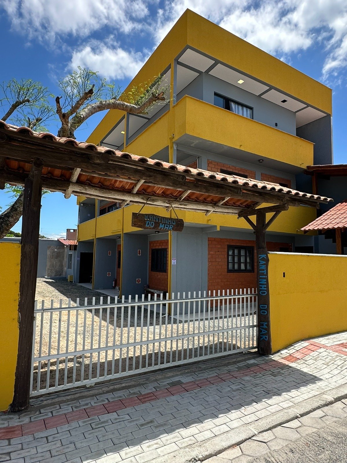 Kantinho do Mar – Kitnets locação diária e mensal