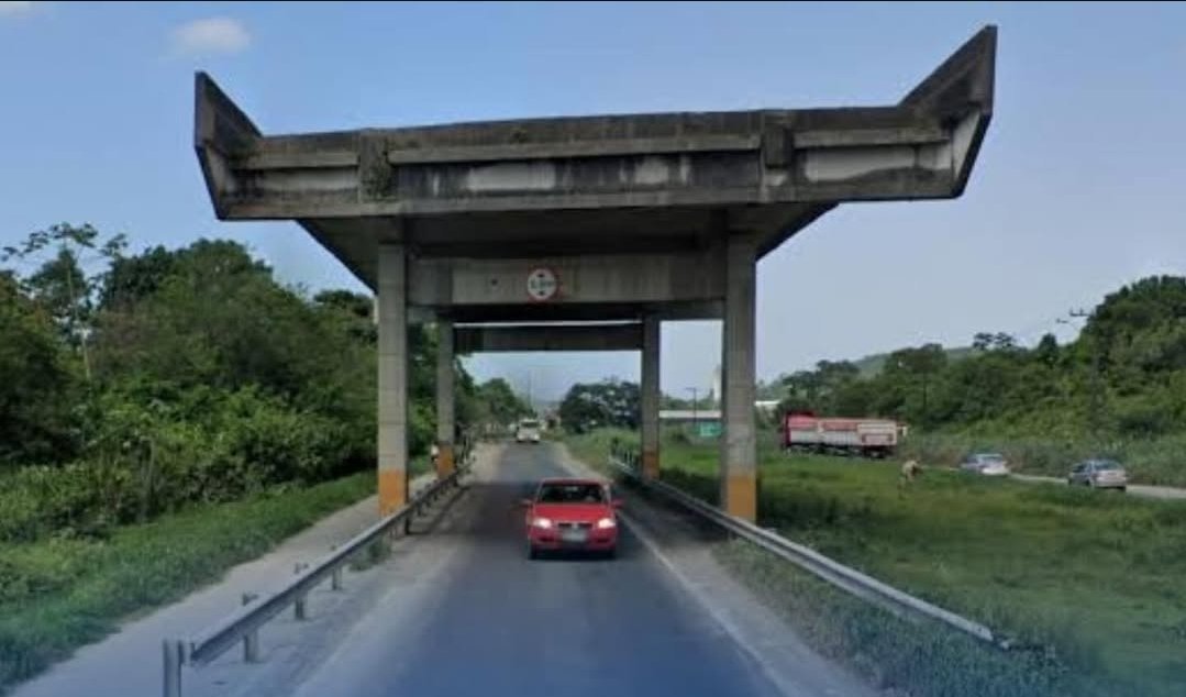 Viaduto Inacabado no Contorno Ferroviário Será Demolido Após 15 Anos