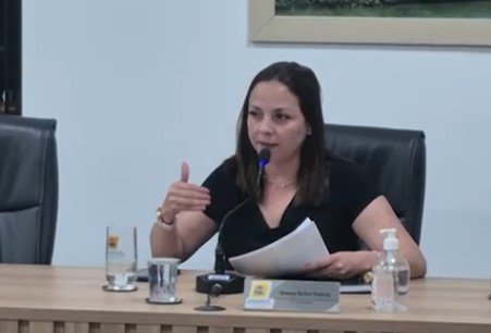 Vista da Praia do Ervino destacando a necessidade de mais segurança