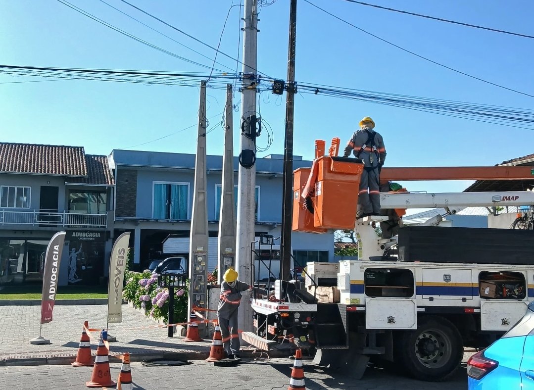 Aviso de manutenção da Celesc